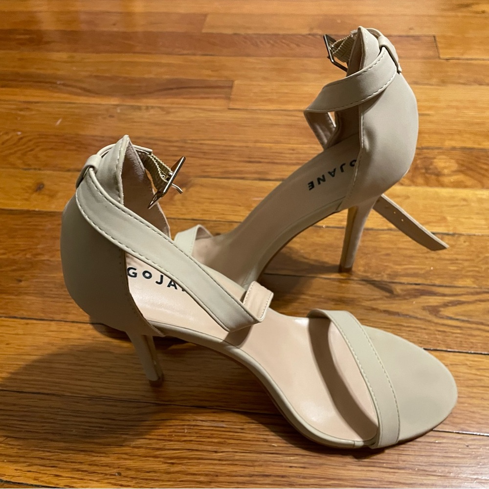 Tan Heels